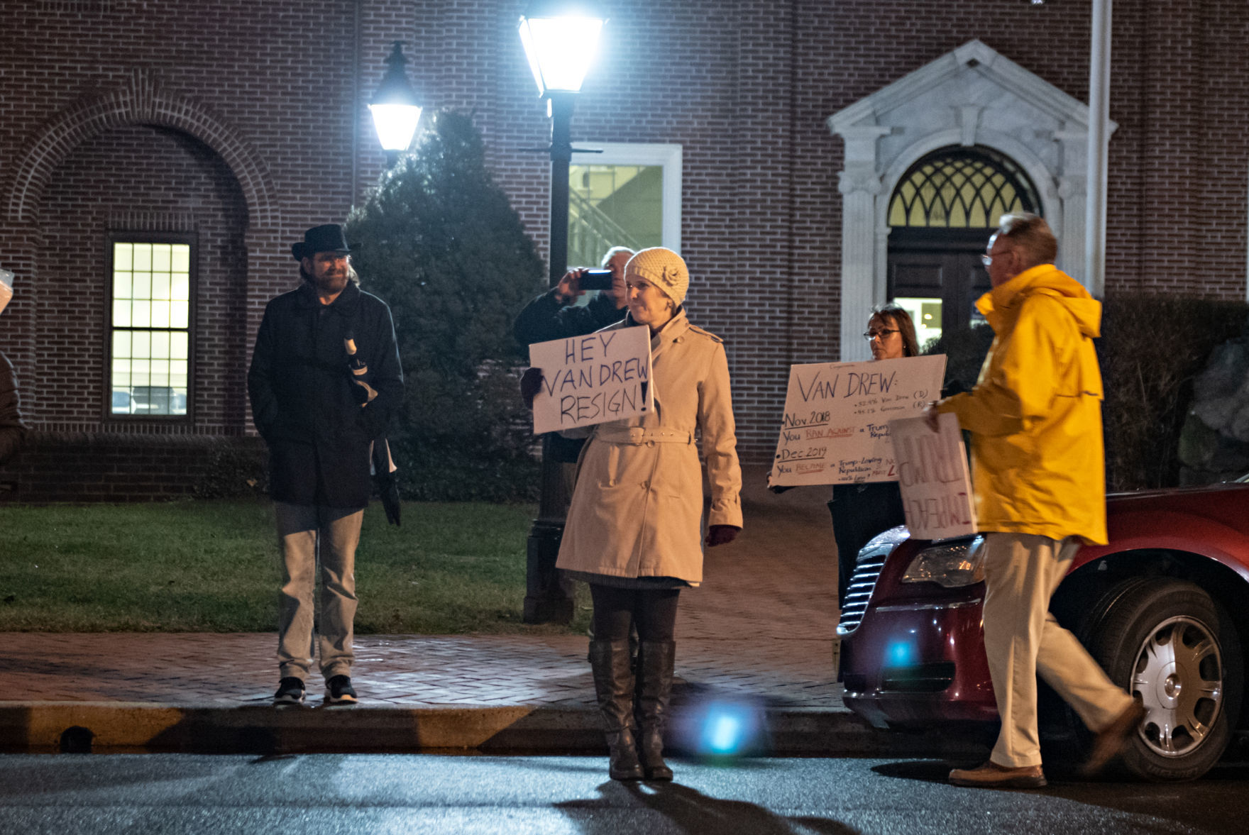 121819_nws_protest